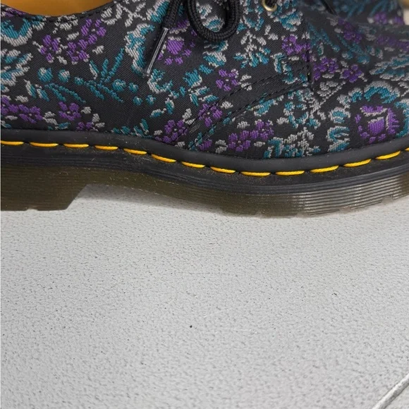 Dr. Martens 1461 Floral Jacquard Black Purple Mens Sz 7 or Women sz 9 NWOB - Picture 3 of 13